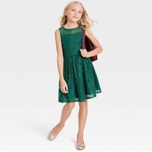 Zenzi Girls' Sleeveless Lace Emerald Dress with Metallic Sparkle Size 18